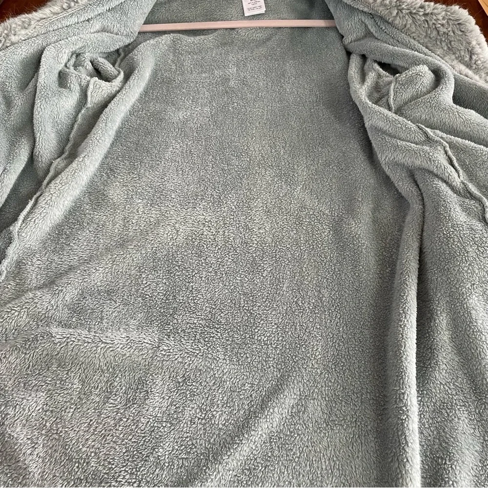 PB Teen Luxury Plush Robe Blue Faux Fur Shawl Collar One Size Belted Cozy Soft
